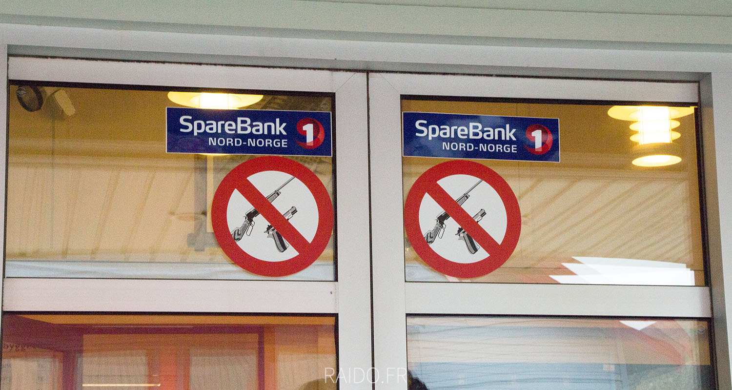 Interdiction aux armes dans la banque de Longyearbyen ! Svalbard